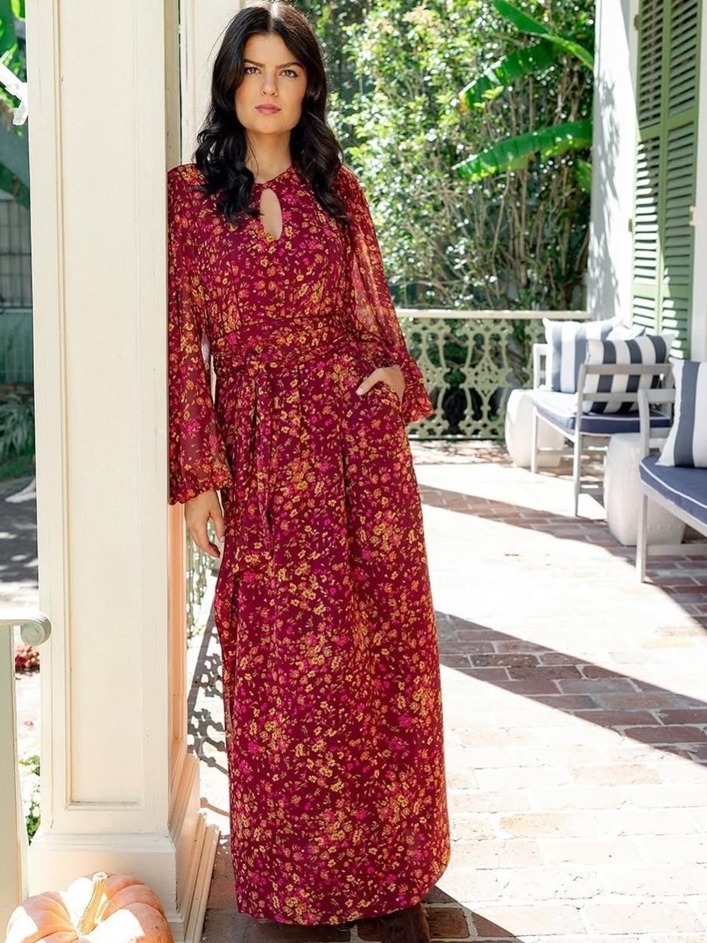 Women’s Floral Maxi Dress in Burgundy